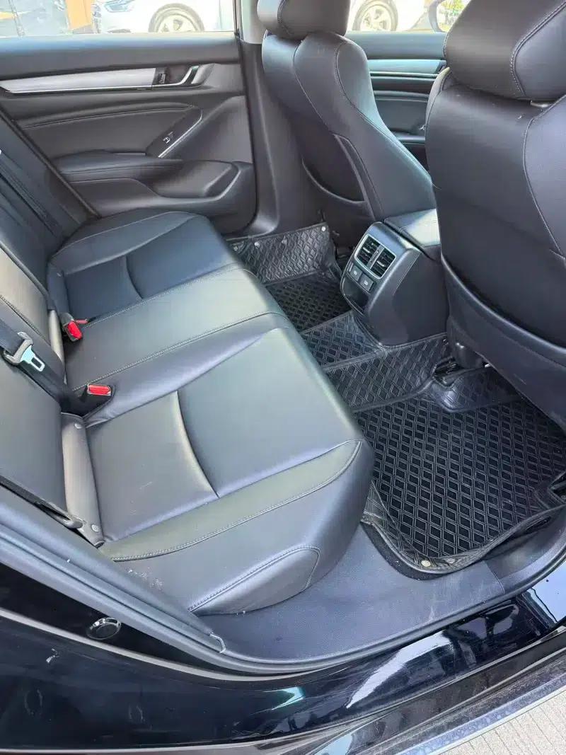2022 Honda Accord 260TURBO Luxury Edition — миниатюра 8