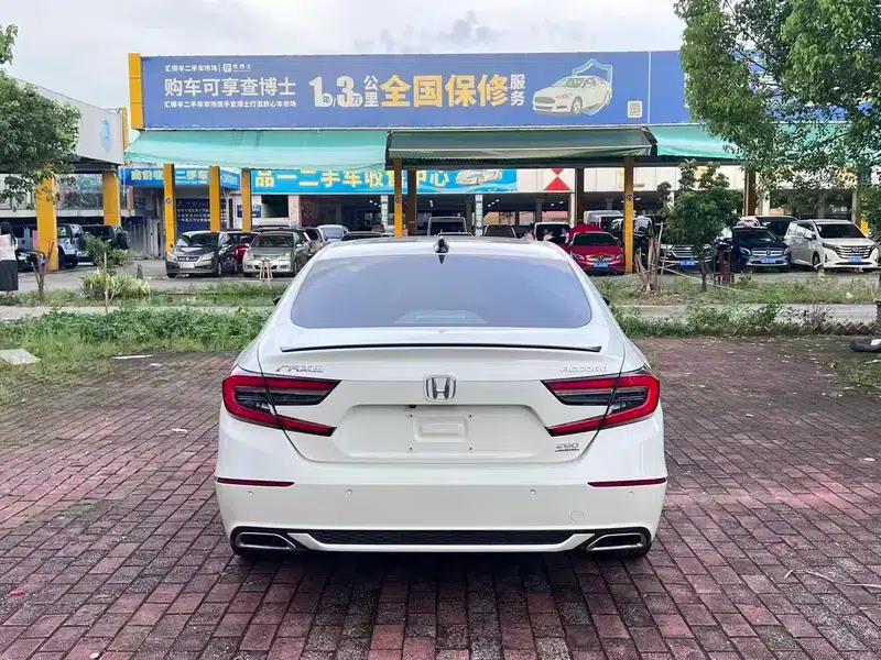 Accord 2022 260TURBO Phantom Night Premium Edition — миниатюра 5