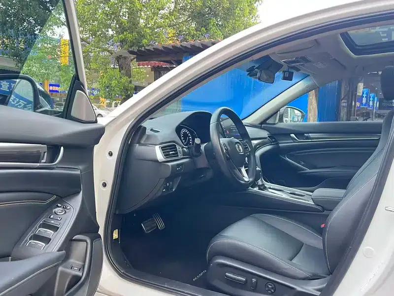 Accord 2022 260TURBO Phantom Night Premium Edition — миниатюра 8