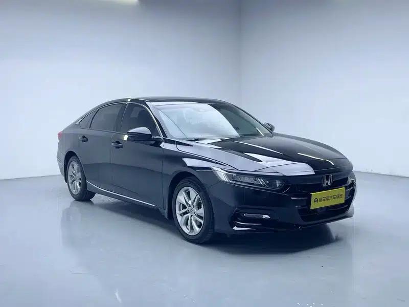 2018 Honda Accord 260TURBO Luxury Edition (China VI Emission Standard) — миниатюра 3