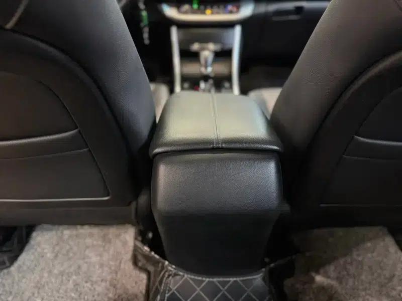 2015 Honda Accord 2.0L LXS Elite Edition — миниатюра 16