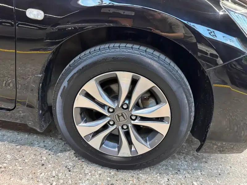 2015 Honda Accord 2.0L LXS Elite Edition — миниатюра 7