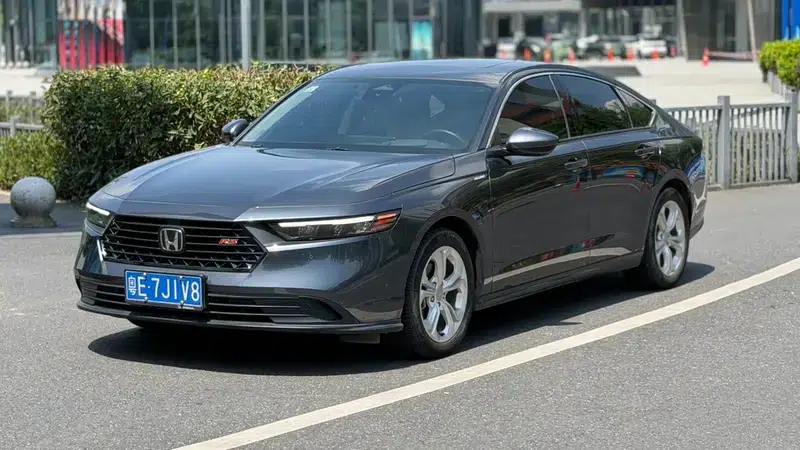 2023 Honda Accord 260TURBO Smart Edition — миниатюра 11