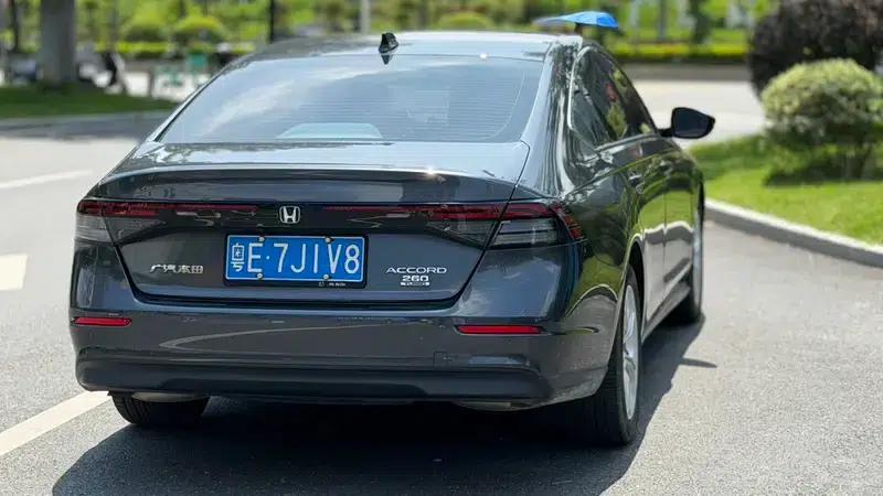 2023 Honda Accord 260TURBO Smart Edition — миниатюра 5