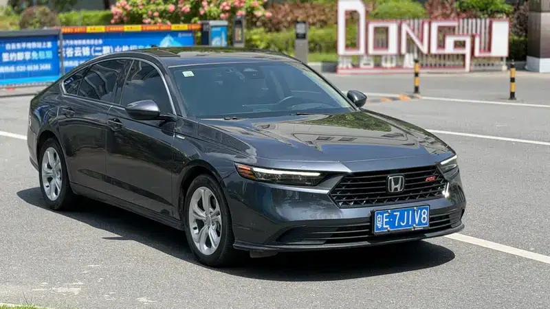 2023 Honda Accord 260TURBO Smart Edition — миниатюра 10