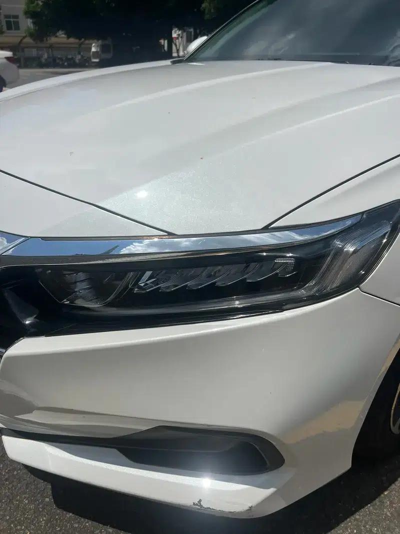 2022 Honda Accord Hybrid 2.0L Elite Edition — миниатюра 12
