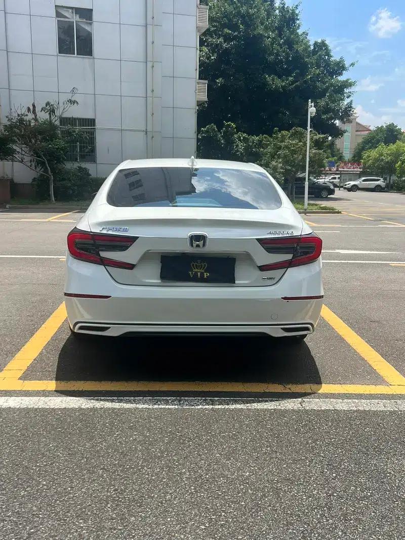 2022 Honda Accord Hybrid 2.0L Elite Edition — миниатюра 5