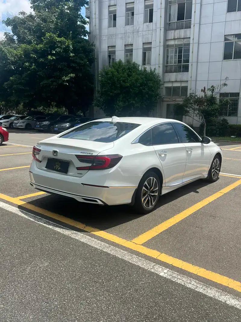 2022 Honda Accord Hybrid 2.0L Elite Edition — миниатюра 6