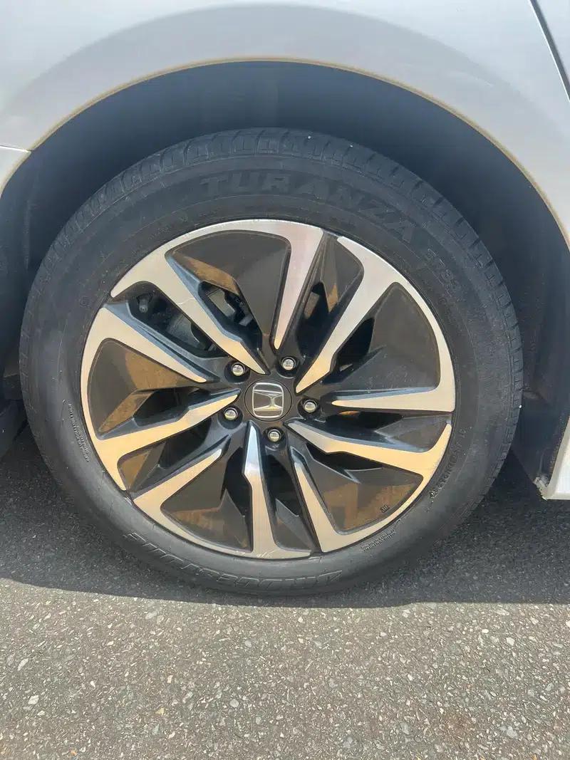 2022 Honda Accord Hybrid 2.0L Elite Edition — миниатюра 7