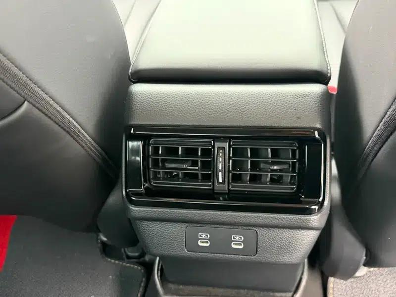 2024 Honda Accord 260TURBO Luxury Edition — миниатюра 10