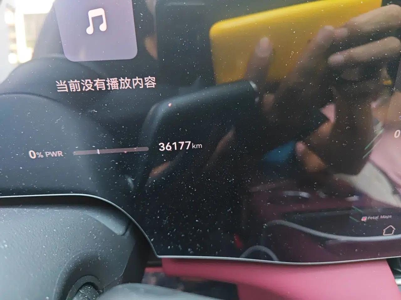 Hima AITO M8 2025 Extended-Range Ultra Version 53.4 kWh 6-Seater Edition — миниатюра 12