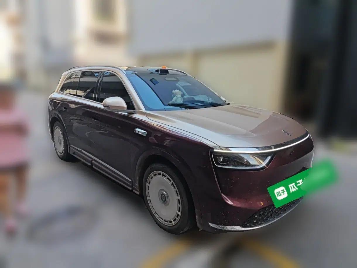 Hima AITO M8 2025 Extended-Range Ultra Version 53.4 kWh 6-Seater Edition — миниатюра 3