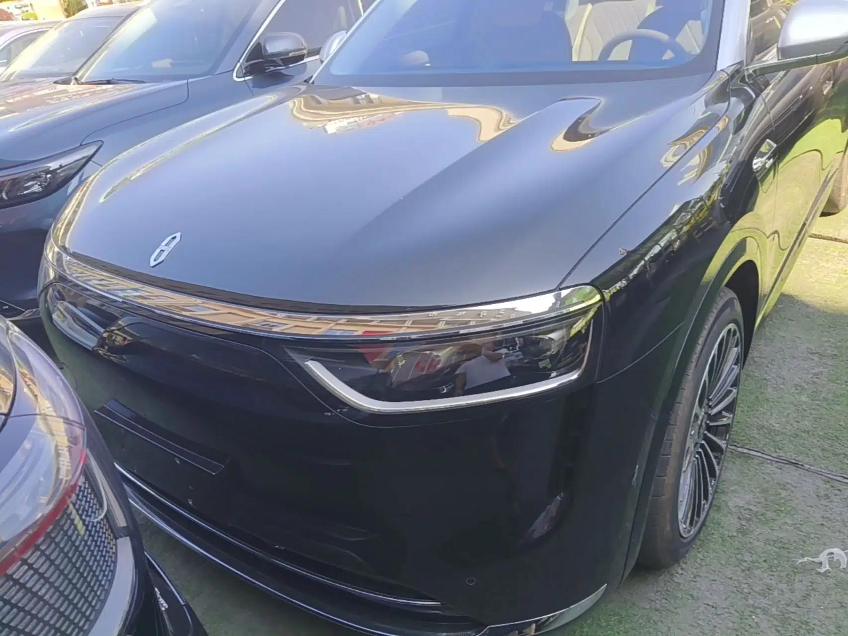 Hima AITO M8 2025 Extended-Range Ultra Version 53.4 kWh 5-Seater Edition — миниатюра 2
