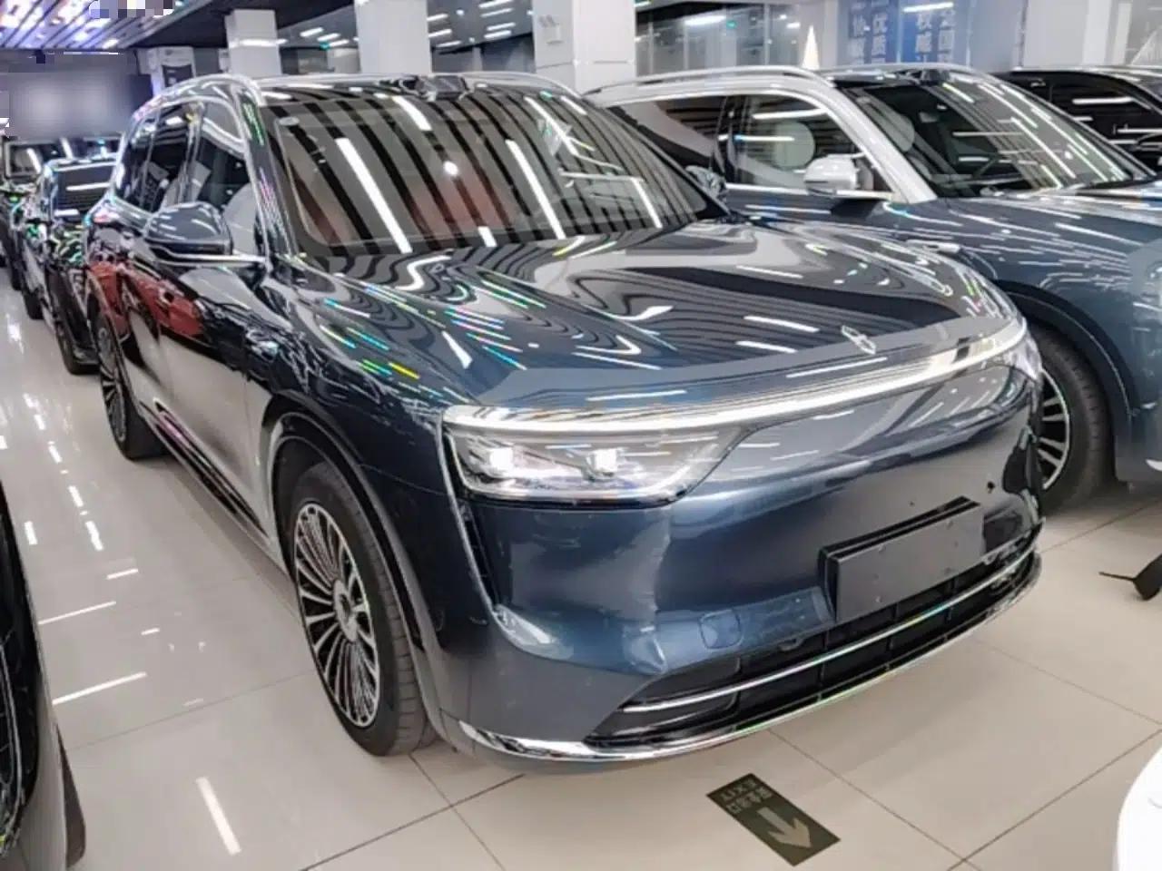 Hima AITO M8 2025 Extended-Range Ultra Version 53.4 kWh 5-Seater Edition — миниатюра 3