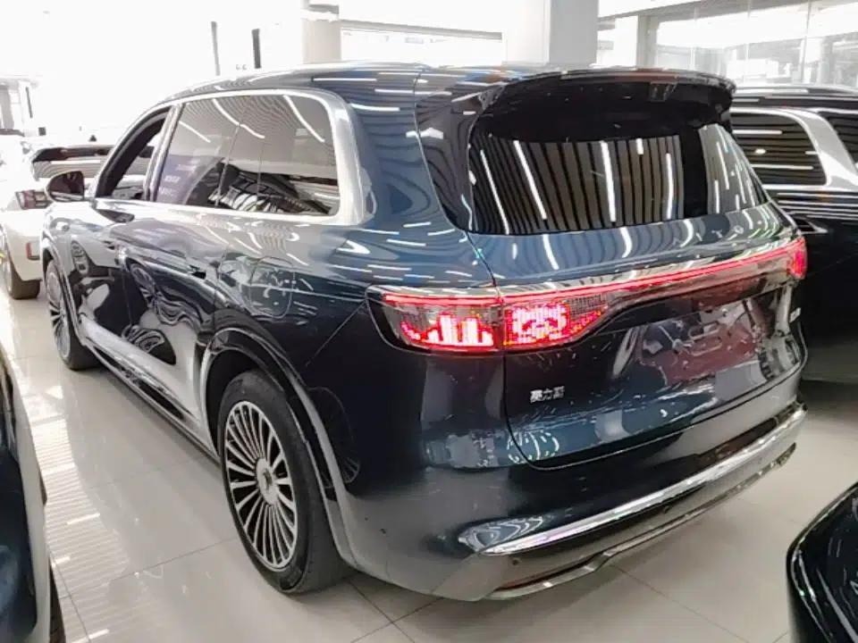 Hima AITO M8 2025 Extended-Range Ultra Version 53.4 kWh 5-Seater Edition — миниатюра 4