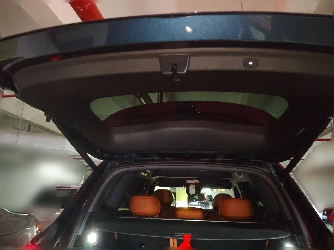 Hima AITO M8 2025 Extended-Range Ultra Version 53.4 kWh 5-Seater Edition — миниатюра 19