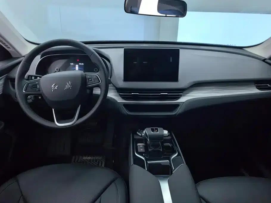Hongqi E-QM5 2024 500km Travel Edition — миниатюра 12
