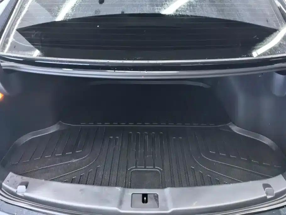 Hongqi E-QM5 2024 500km Travel Edition — миниатюра 4