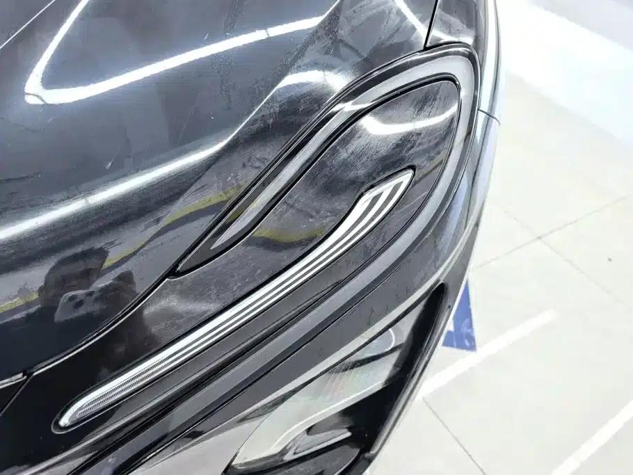 Hongqi E-QM5 2023 Model 620km PLUS — миниатюра 5