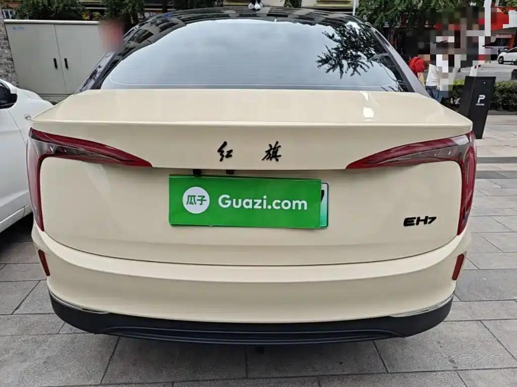 Hongqi E-QM5 2022 Model, 431km Charging Enjoyment Edition — миниатюра 6