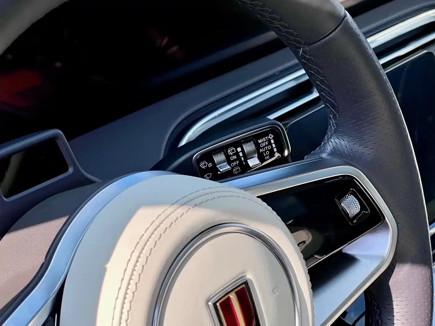 Hongqi E-HS9 2021 Model 510km Flagship Edition Six-Seater — миниатюра 14