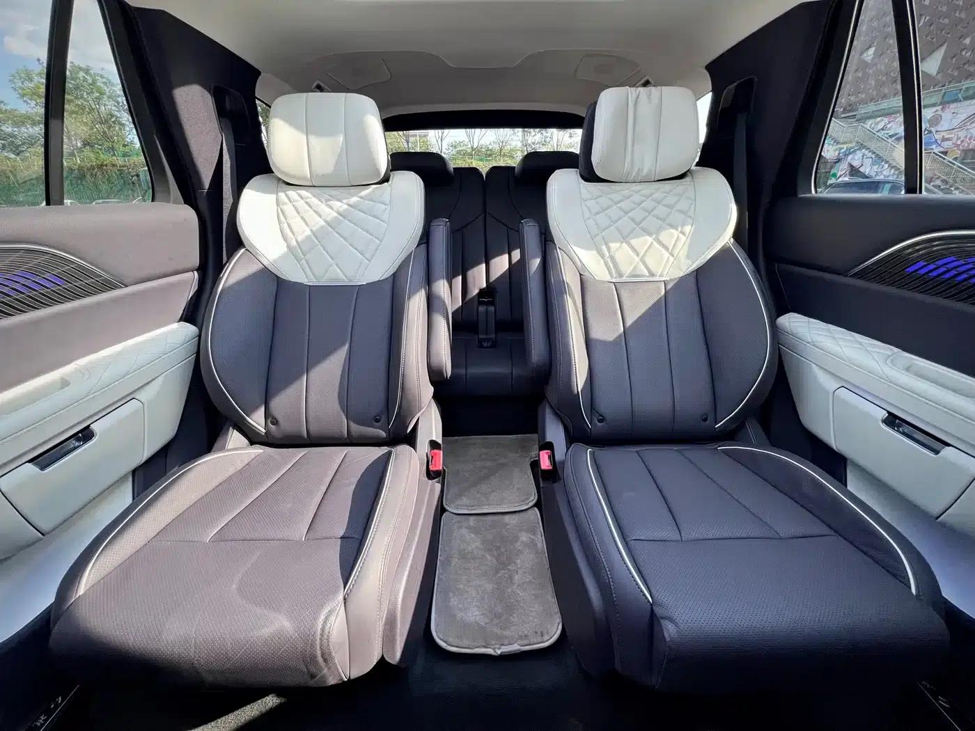 Hongqi E-HS9 2021 Model 510km Flagship Edition Six-Seater — миниатюра 16