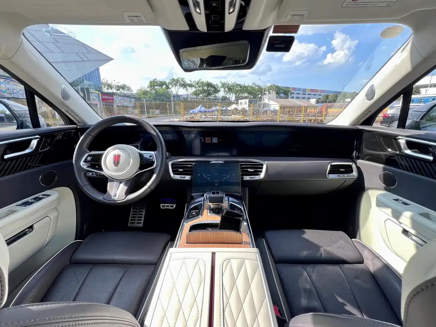 Hongqi E-HS9 2021 Model 510km Flagship Edition Six-Seater — миниатюра 10