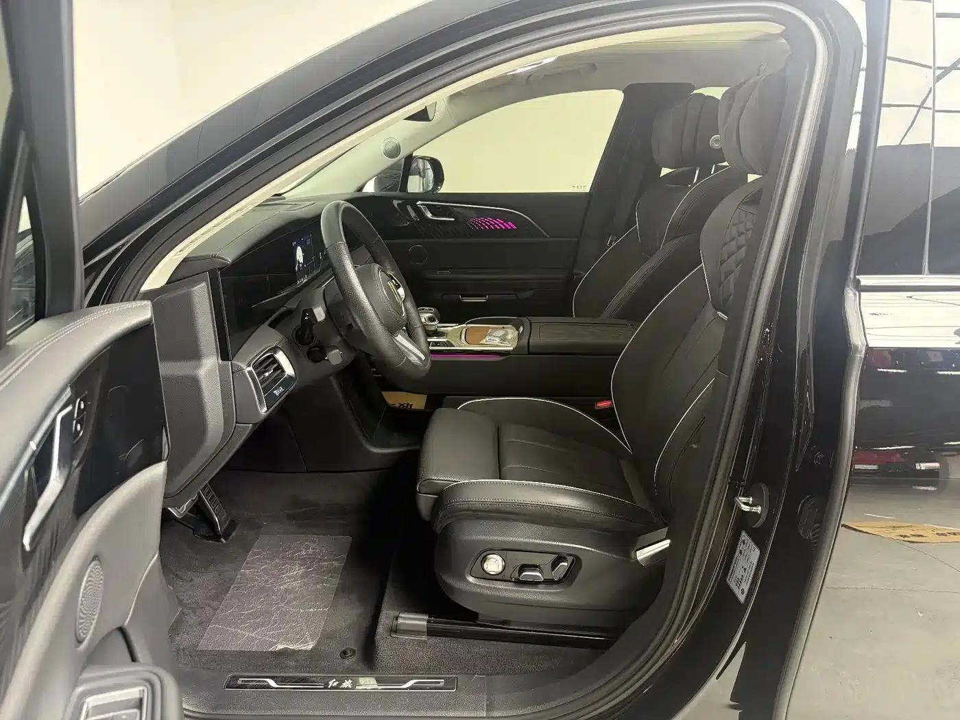 Hongqi E-HS9 2022 Model 690km Flagship Edition (Six Seats) — миниатюра 12