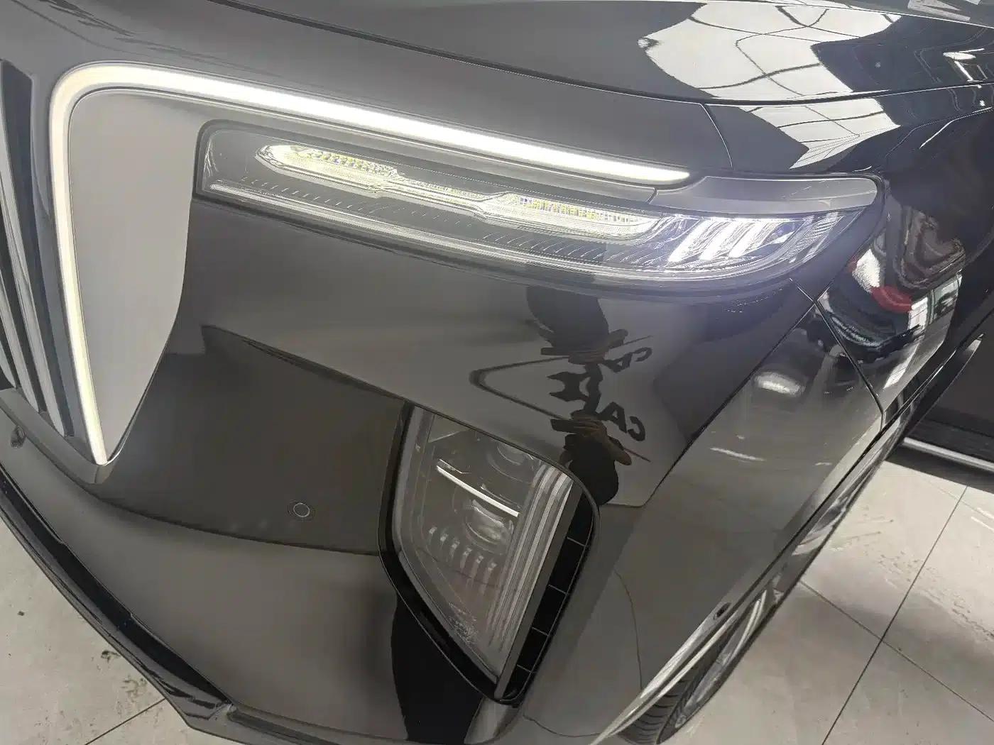 Hongqi E-HS9 2022 Model 690km Flagship Edition (Six Seats) — миниатюра 8