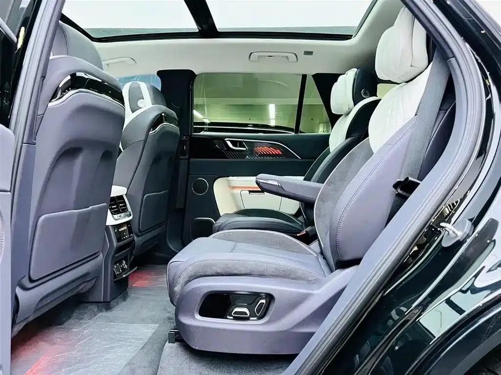 Hongqi E-HS9 2022 Model 690km Flagship Edition (Six Seats) — миниатюра 15