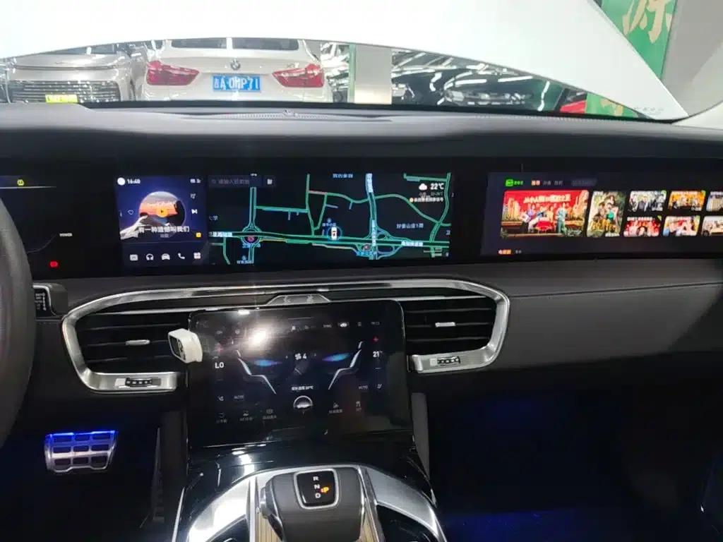 Hongqi E-HS9 2022 Model 660km Flagship Edition (Four Seats) — миниатюра 13