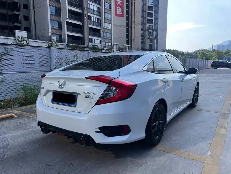 2019 Civic 220TURBO CVT Sporty Edition (China VI Emission Standard) — миниатюра 6