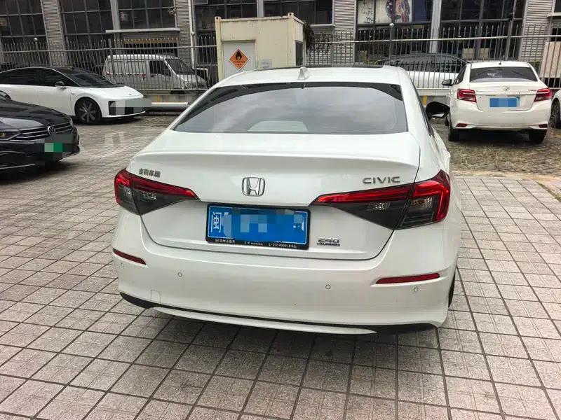2022 Civic 240TURBO CVT Sporty Edition — миниатюра 5