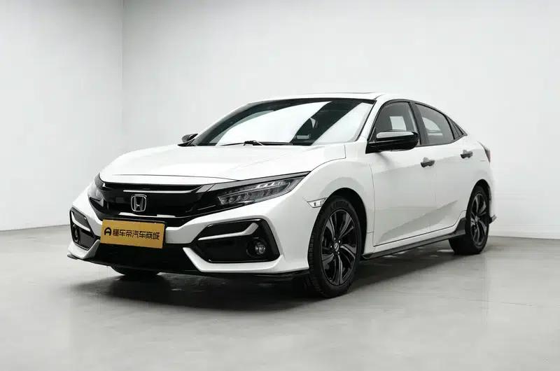 Civic 2020 HATCHBACK 220TURBO CVT Trendy and Cool — миниатюра 1