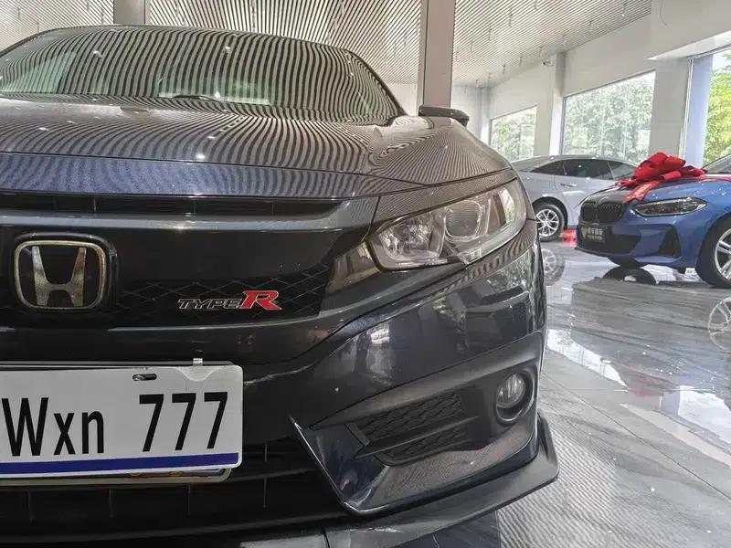 2016 Civic 220TURBO CVT Luxury Edition — миниатюра 15
