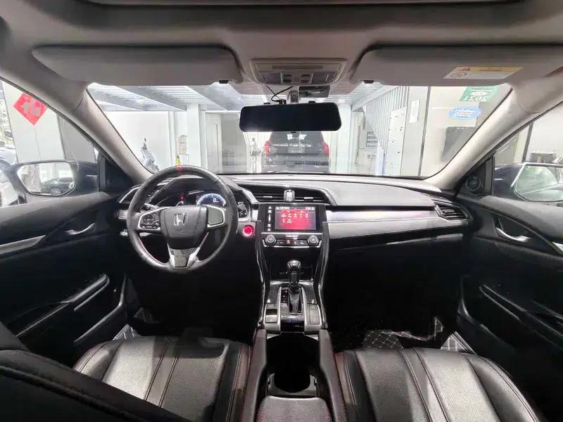 2016 Civic 220TURBO CVT Luxury Edition — миниатюра 19
