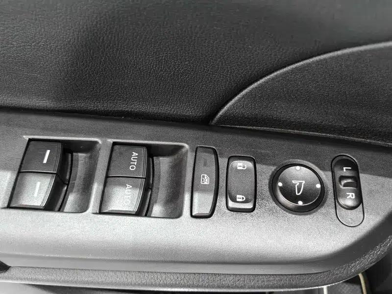 2016 Civic 220TURBO CVT Luxury Edition — миниатюра 29