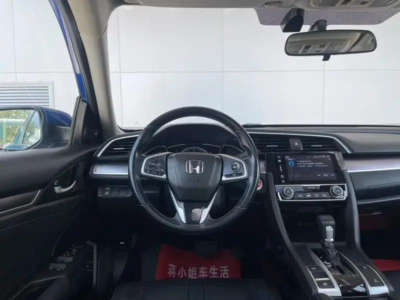 2016 Civic 220TURBO CVT Premium Edition — миниатюра 24