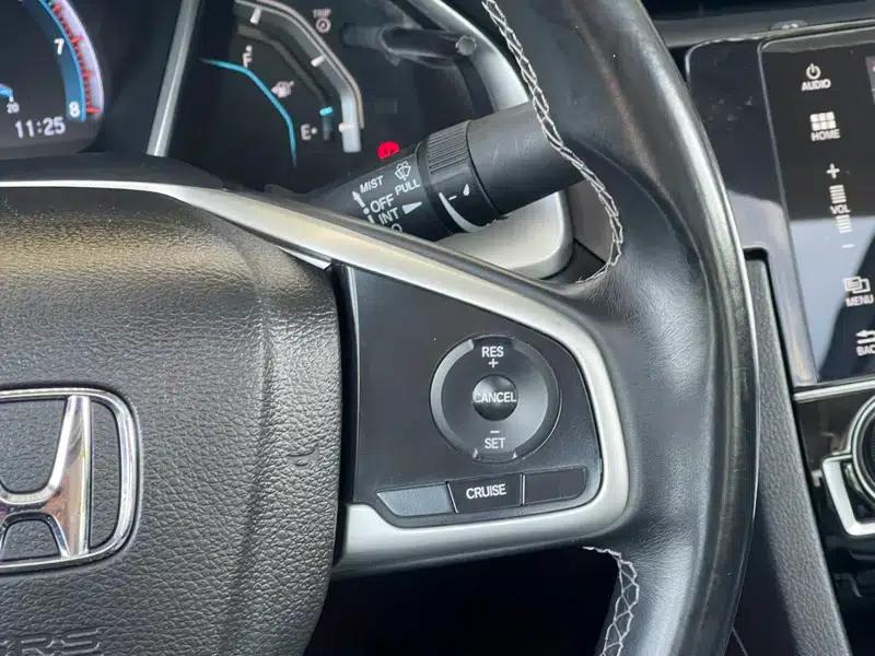 2016 Civic 220TURBO CVT Premium Edition — миниатюра 26