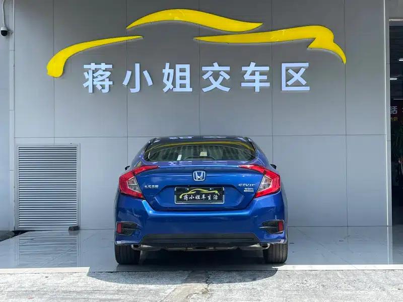 2016 Civic 220TURBO CVT Premium Edition — миниатюра 5