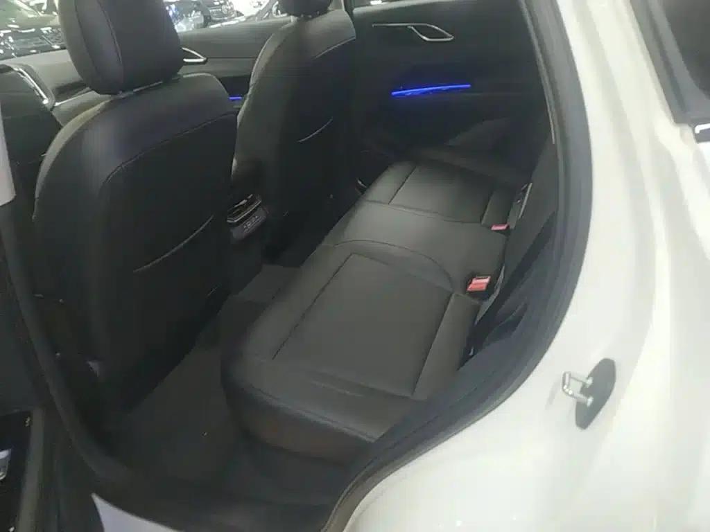 Hongqi HS3 PHEV 2025 model, 117km range, Jinwei PLUS version — миниатюра 17