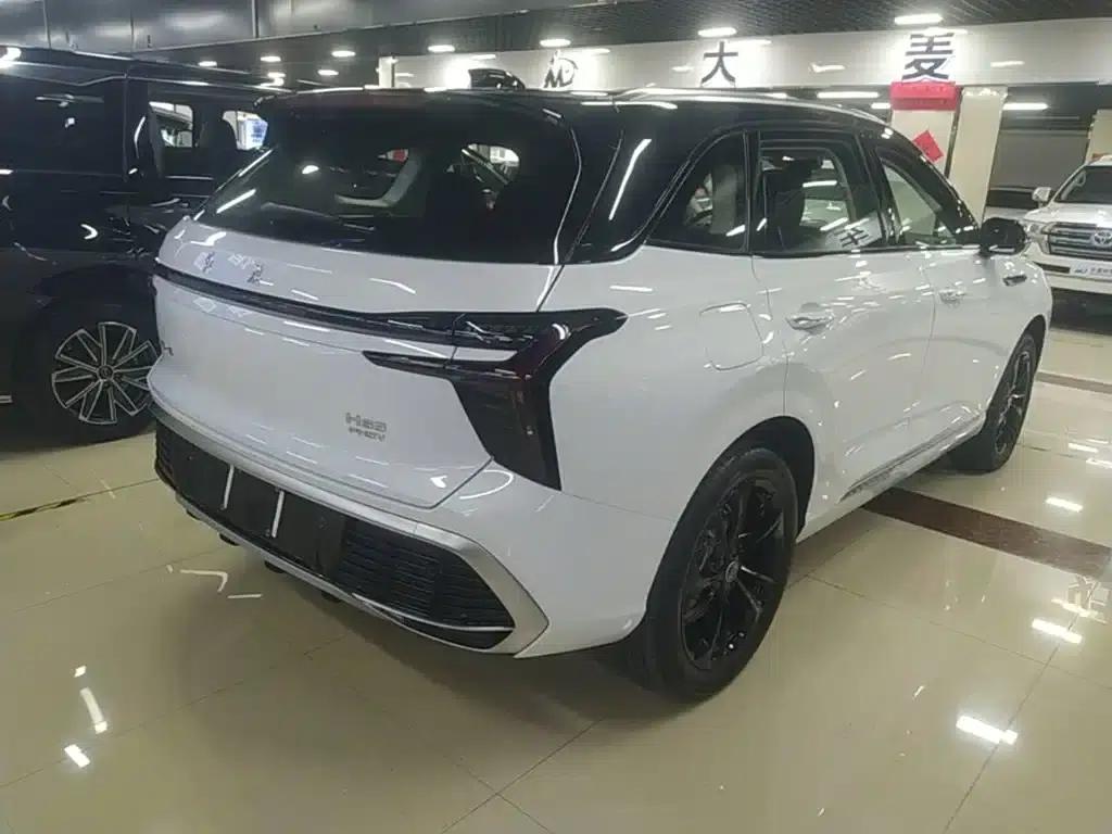 Hongqi HS3 PHEV 2025 model, 117km range, Jinwei PLUS version — миниатюра 7