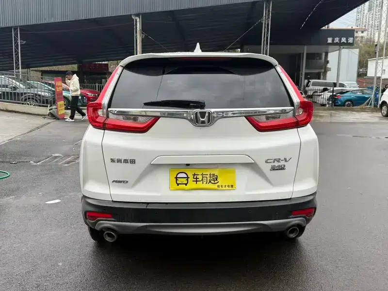 Honda CR-V 2017 240TURBO CVT 4WD Luxury Edition — миниатюра 5