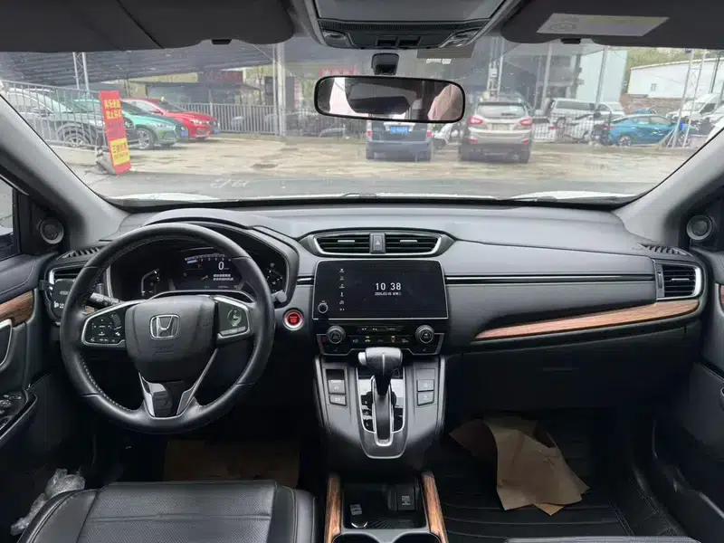 Honda CR-V 2017 240TURBO CVT 4WD Luxury Edition — миниатюра 8
