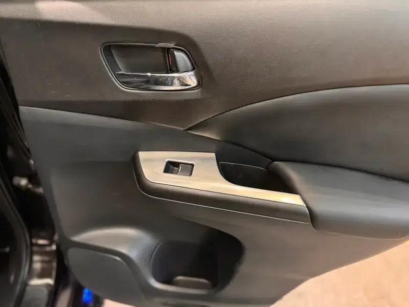Honda CR-V 2015 2.0L 2WD Fashion Edition — миниатюра 32