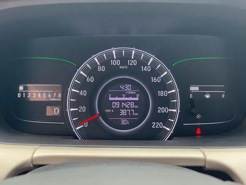 2017 Odyssey 2.4L Luxury Edition — миниатюра 13