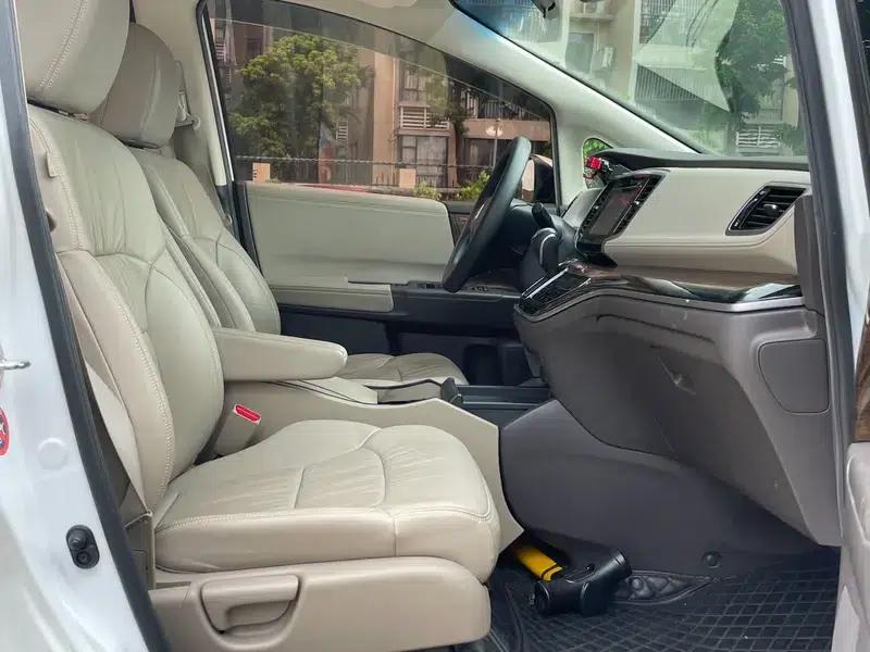 2017 Odyssey 2.4L Luxury Edition — миниатюра 20