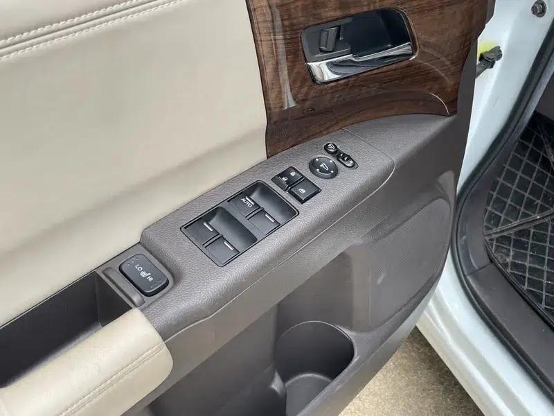 2017 Odyssey 2.4L Luxury Edition — миниатюра 22