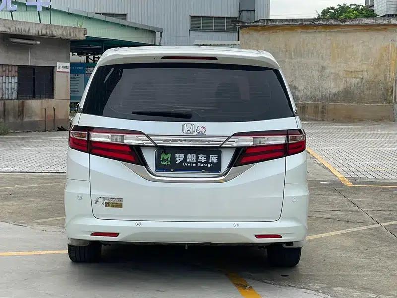 2017 Odyssey 2.4L Luxury Edition — миниатюра 5