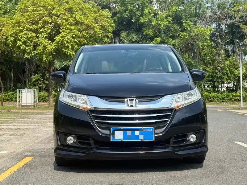 2017 Odyssey 2.4L Luxury Edition — миниатюра 2